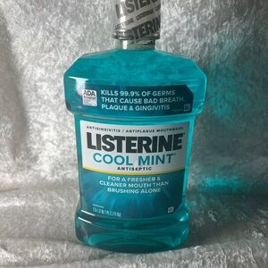 Listerine Cool Mint Antiseptic Mouthwash